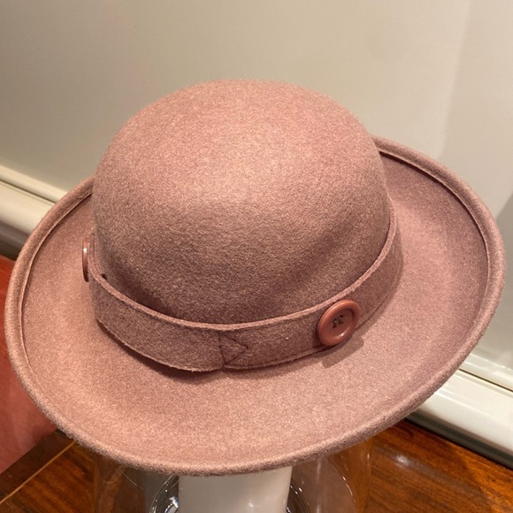 Vtg Inspired Felted Wool Brimmed Button Detail Hat 7” - Picture 1 of 6
